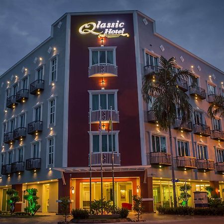 Qlassic Hotel Sepang Zewnętrze zdjęcie