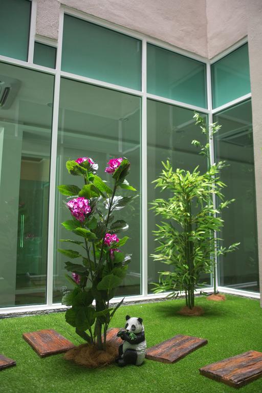 Qlassic Hotel Sepang Zewnętrze zdjęcie